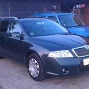 Skoda Octavia Mk 2 Elegance Combi 2,0 TDI Stc.