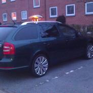 Skoda Octavia Mk 2 Elegance Combi 2,0 TDI Stc.