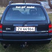 Opel astra f st.car