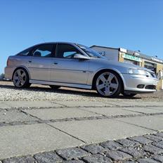 Opel Vectra b 1,8 16v