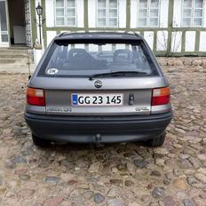 Opel Astra 1,6i