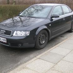 Audi A4 Limousine