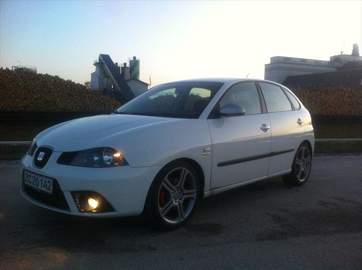 Seat Ibiza 1,8 FR 20VT 5d. SOLGT. billede 12