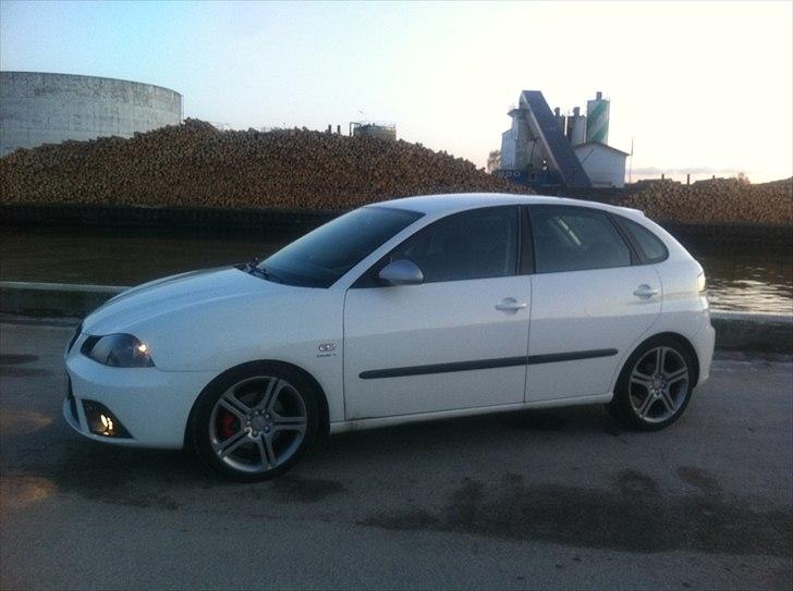 Seat Ibiza 1,8 FR 20VT 5d. SOLGT. billede 13