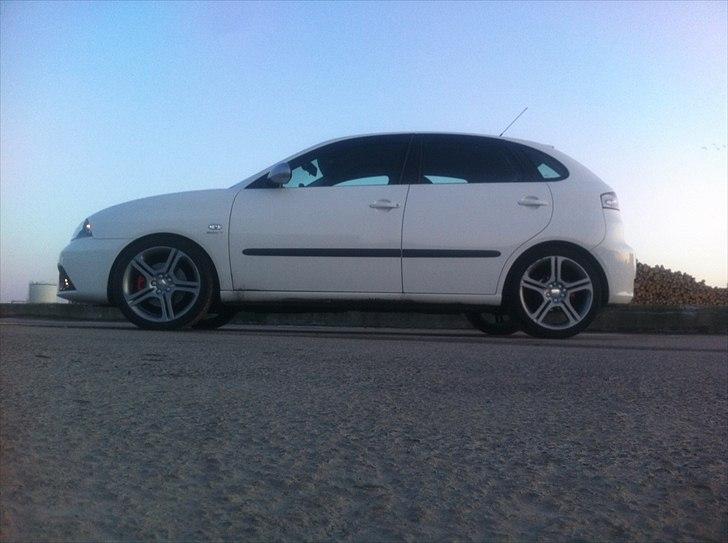 Seat Ibiza 1,8 FR 20VT 5d. SOLGT. billede 14