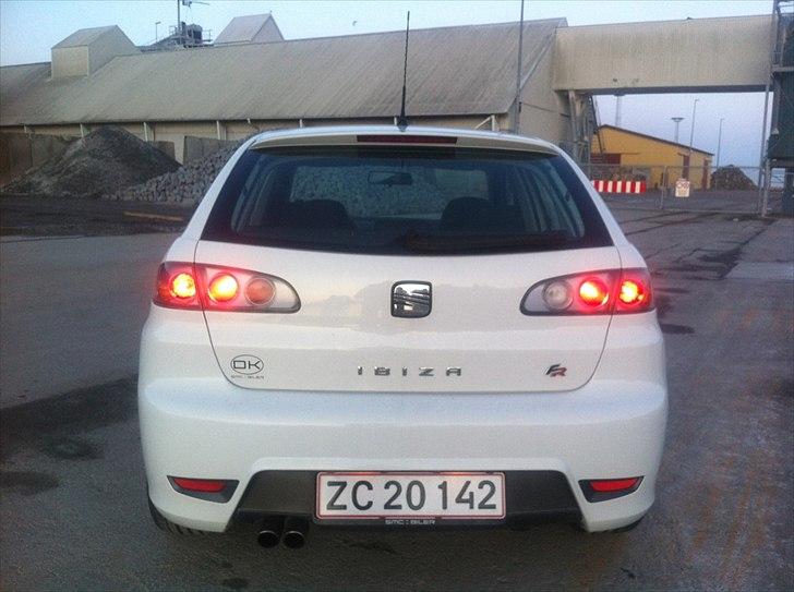 Seat Ibiza 1,8 FR 20VT 5d. SOLGT. billede 17