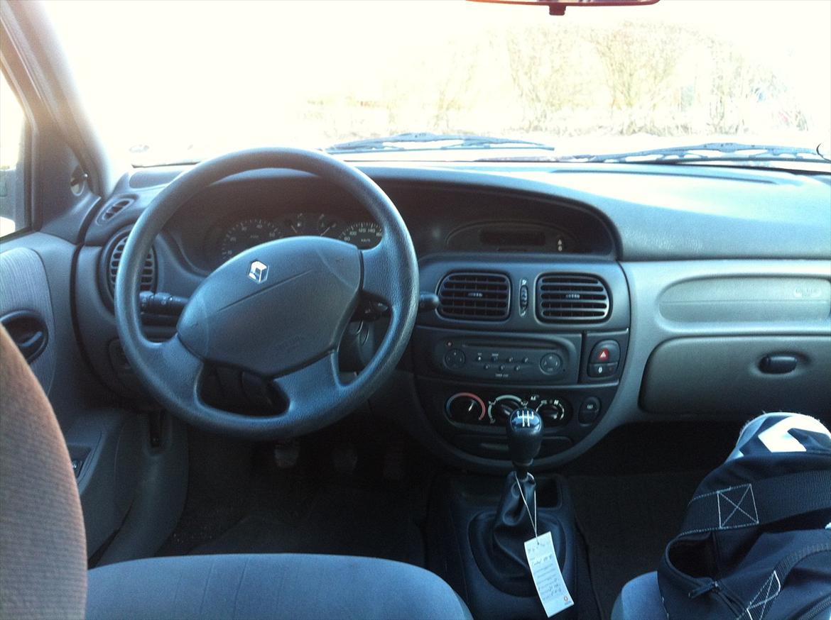 Renault Megane II 1,9 Dci st. car (SOLGT) billede 6
