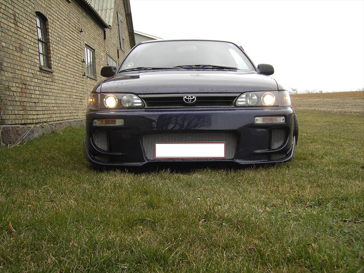 Toyota Corolla 1,6 XLI billede 8