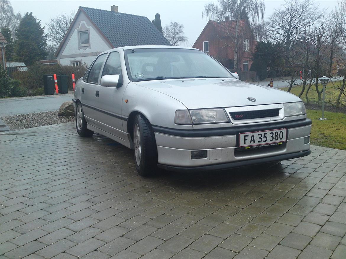 Opel Vectra 2000 - En megane underlæbe pynter altid billede 4
