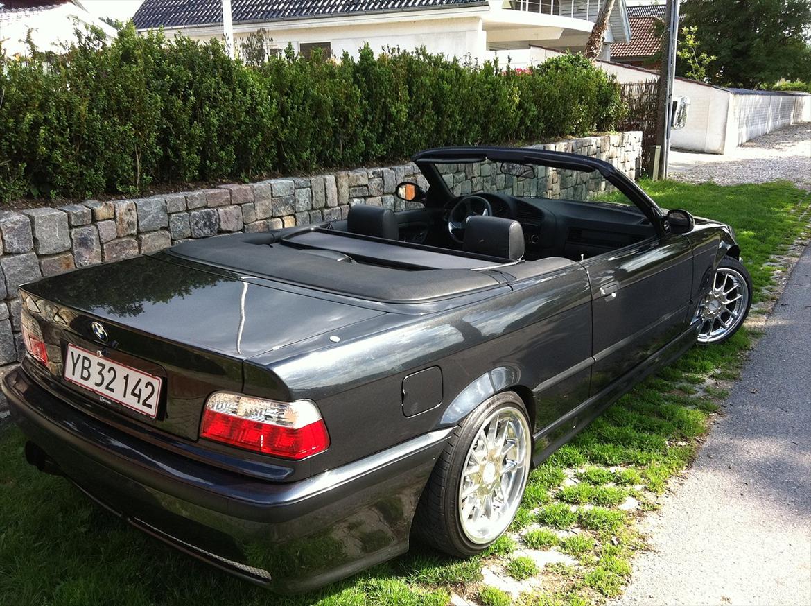 BMW e36 325i cabriolet  billede 1