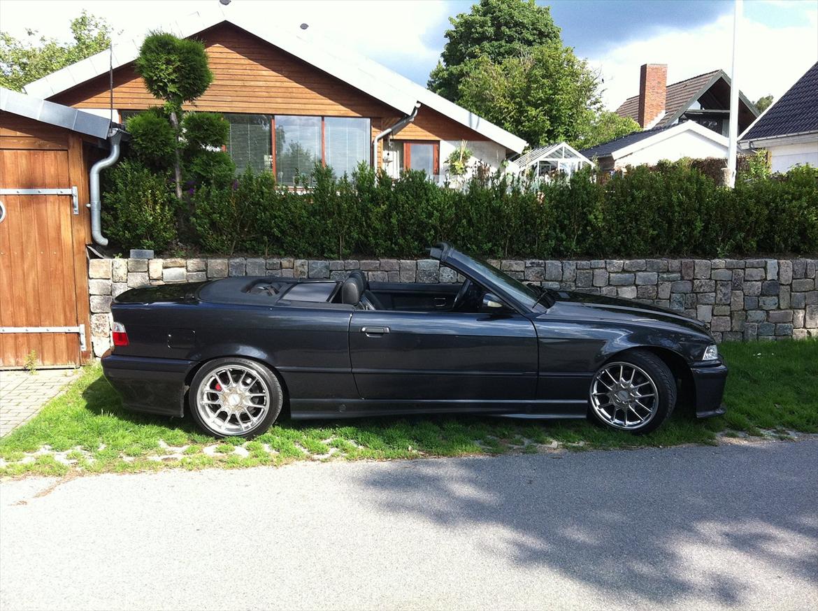 BMW e36 325i cabriolet  billede 2