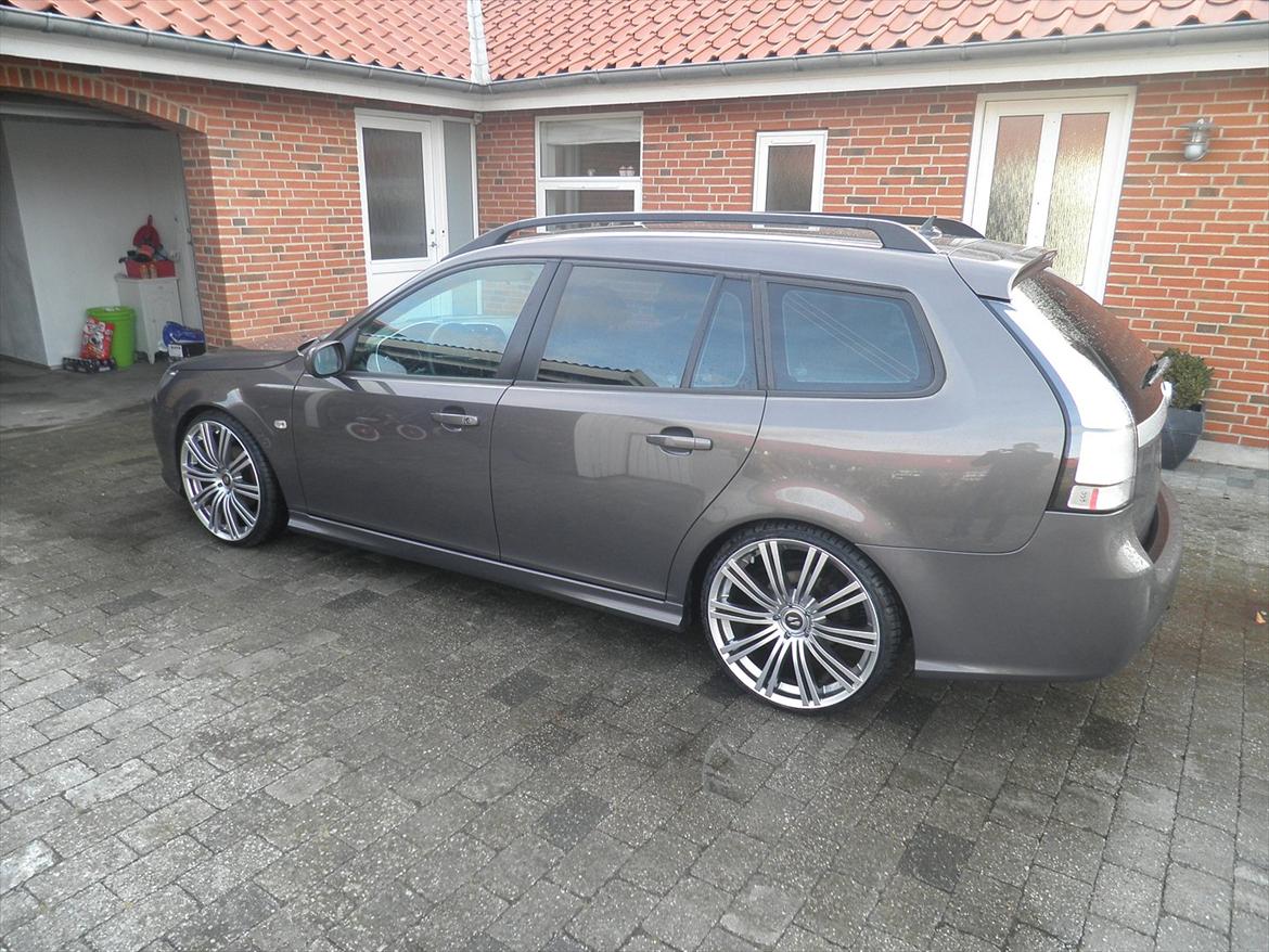 Saab 9-3 2.0t Sportcombi billede 4