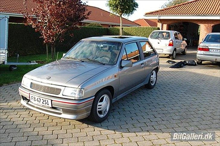 Opel Corsa a 1.6 gsi billede 4