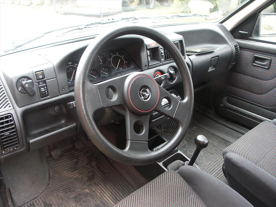 Opel Corsa a 1.6 gsi billede 5