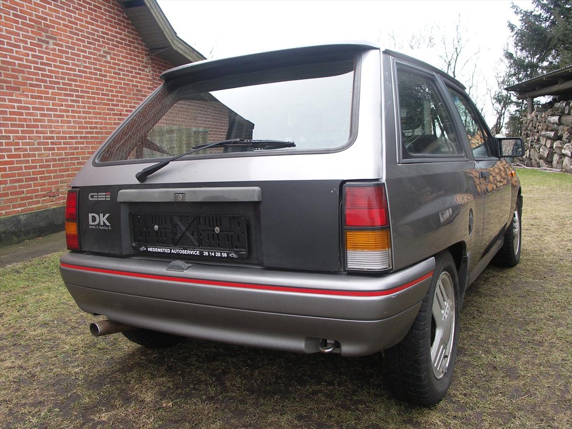 Opel Corsa a 1.6 gsi billede 12