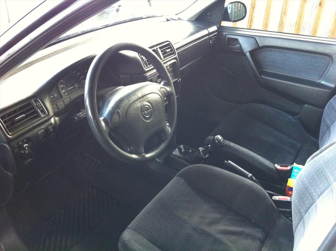 Opel vectra a //SKROTTET\\ billede 5