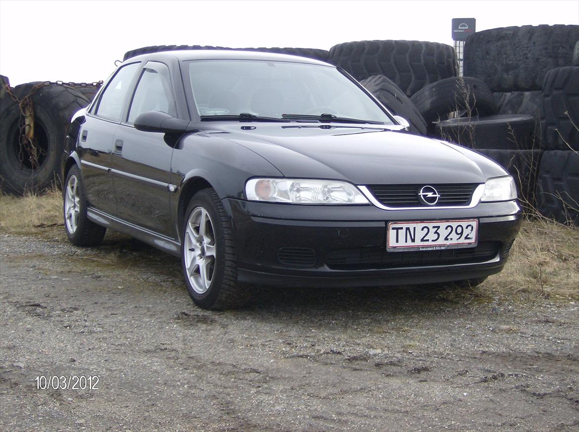 Opel vectra b 1,8 16v billede 1