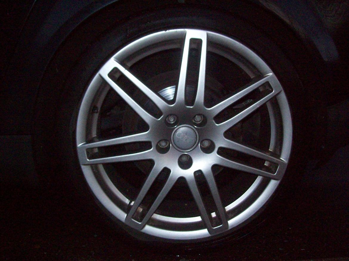 Audi A4 Limousine billede 5