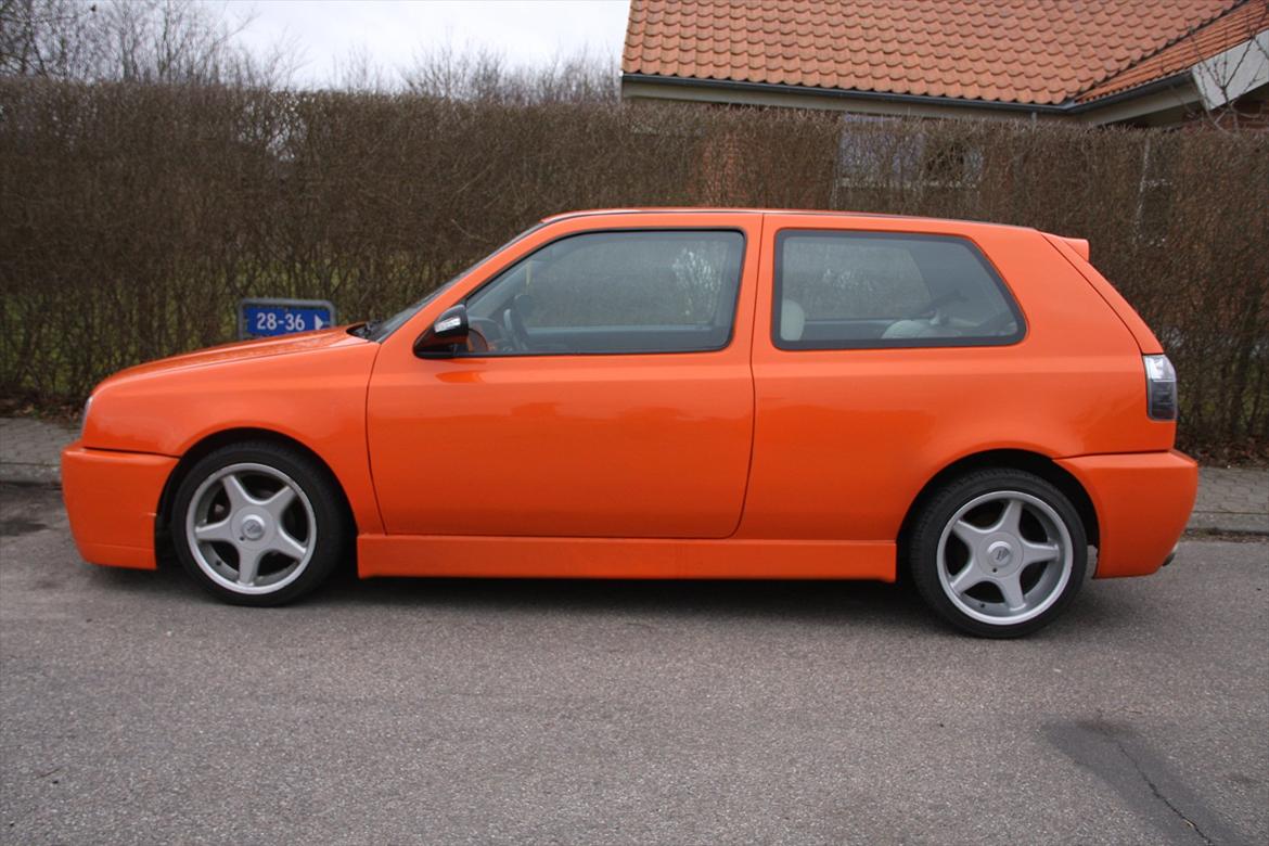 VW Golf 3  R32  APPELSINEN ( Tidl. Bil ) billede 10