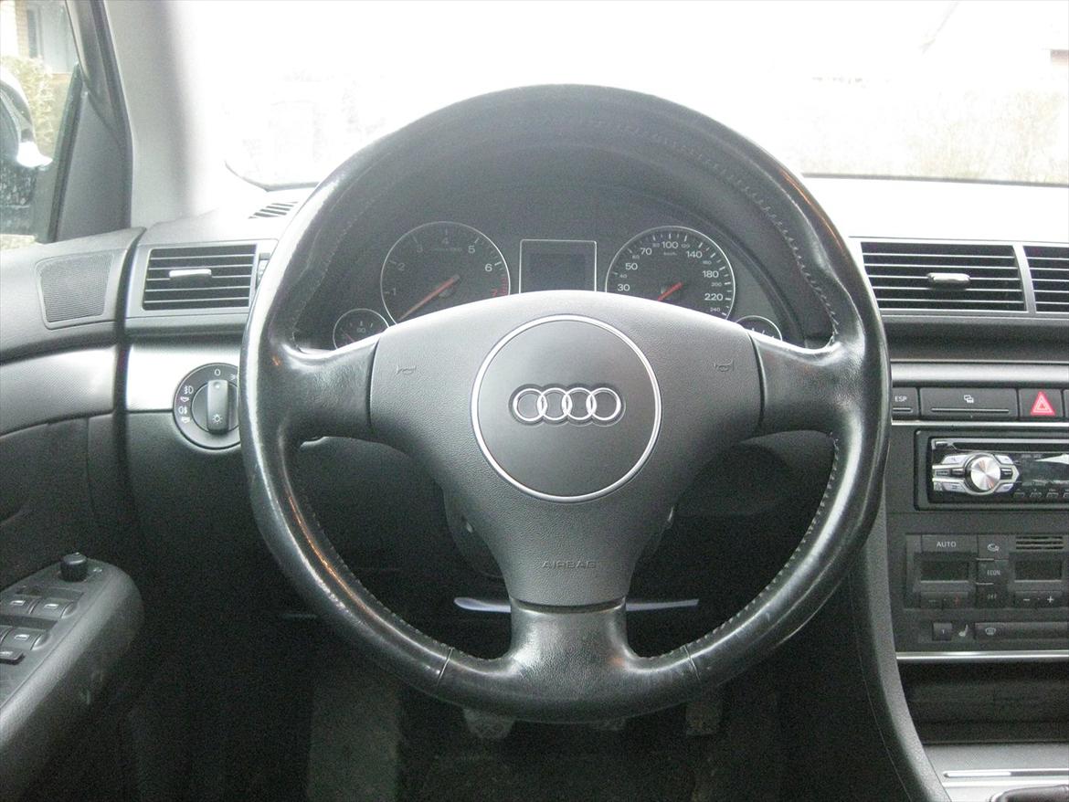 Audi A4 Limousine billede 14