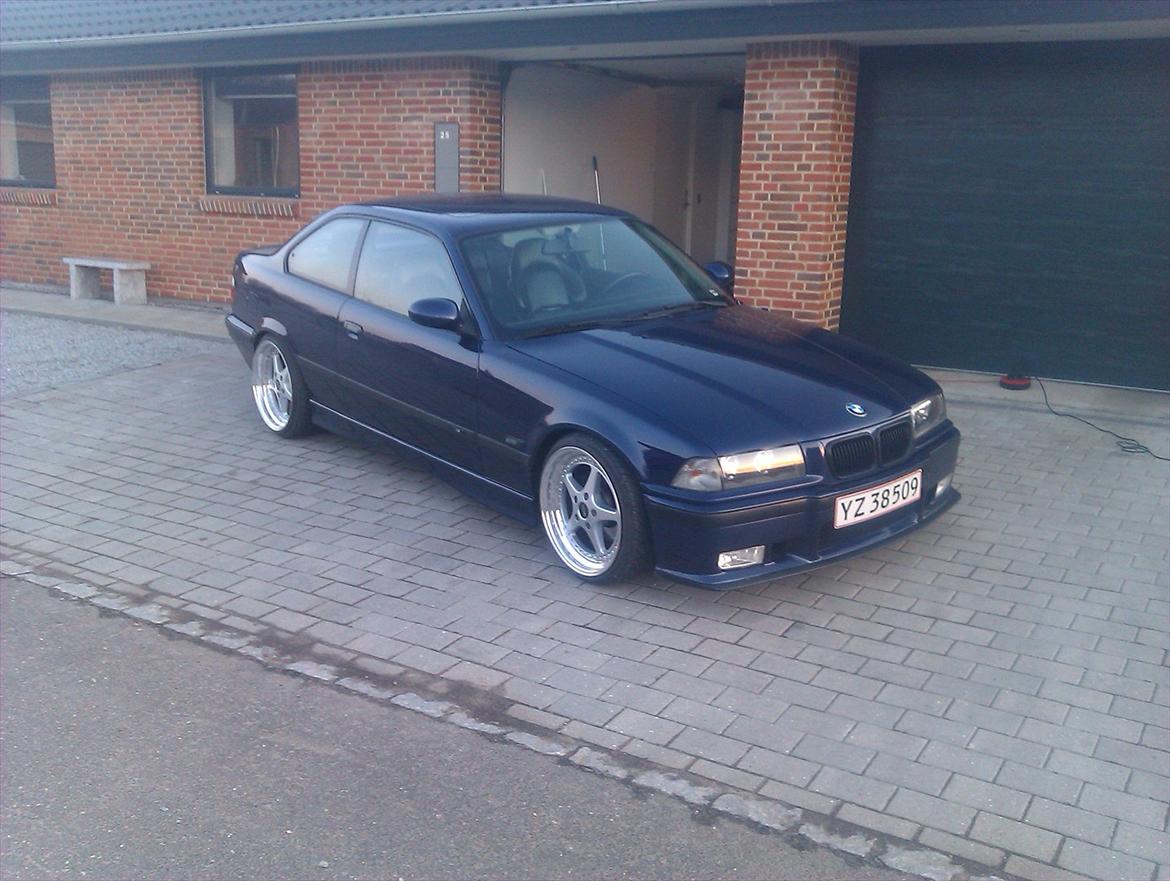BMW 328i coupe billede 13