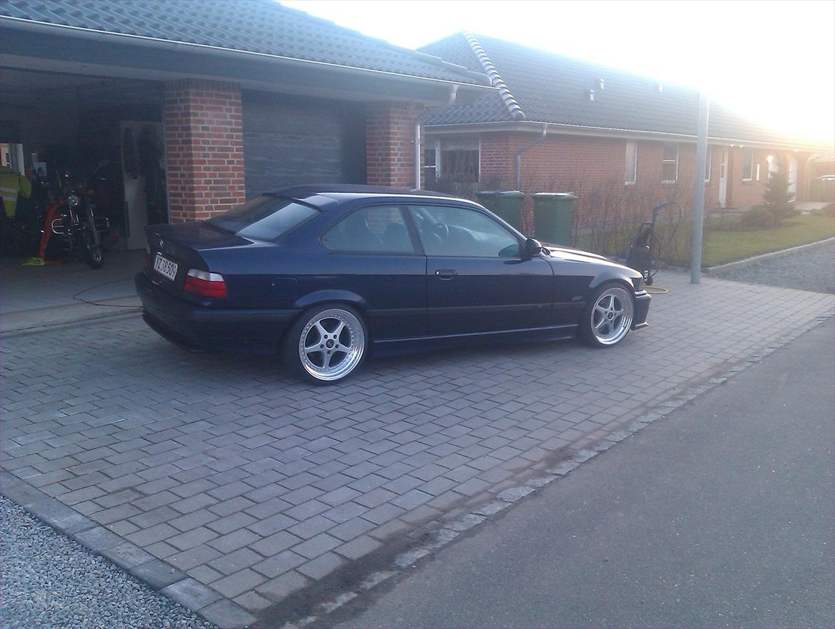 BMW 328i coupe billede 14