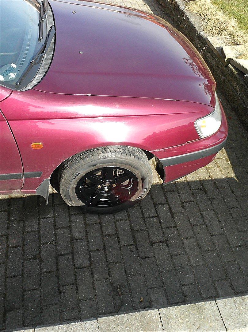 Toyota Carina E billede 4