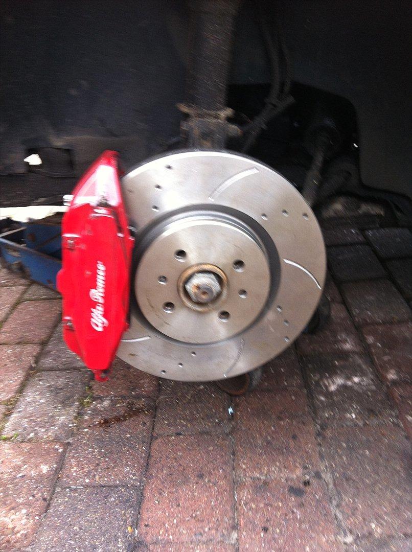 Fiat Croma T.i.e - Bremseopgradering med 305mm skiver og calibere fra Alfa 159 billede 16