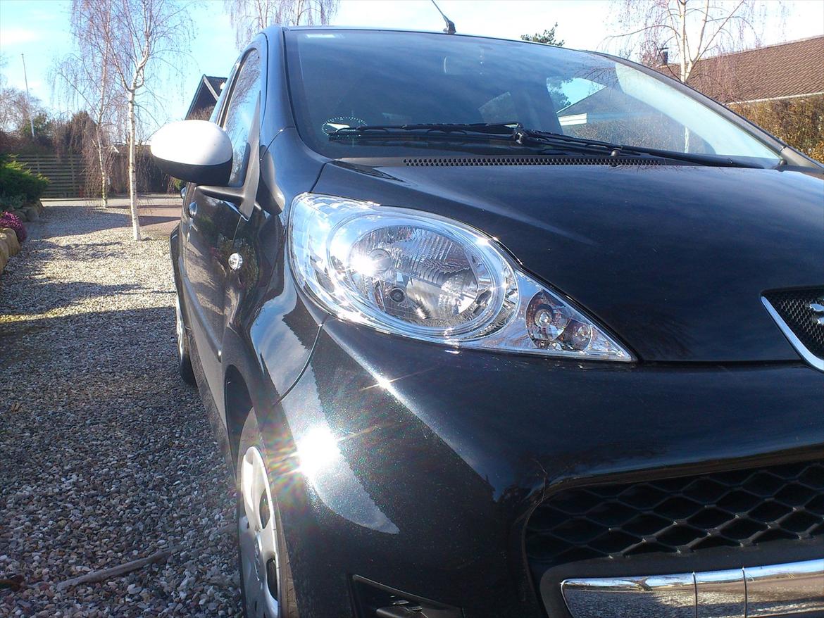 Peugeot 107 1.0 COOL, 5 Dørs billede 1
