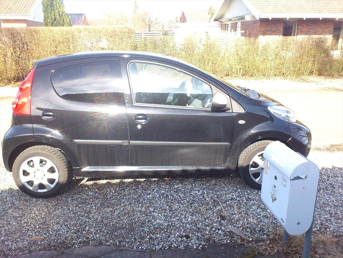 Peugeot 107 1.0 COOL, 5 Dørs billede 3