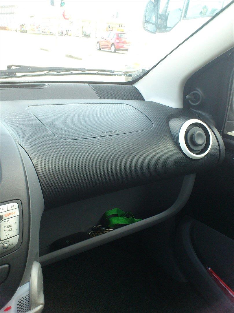 Peugeot 107 1.0 COOL, 5 Dørs billede 9