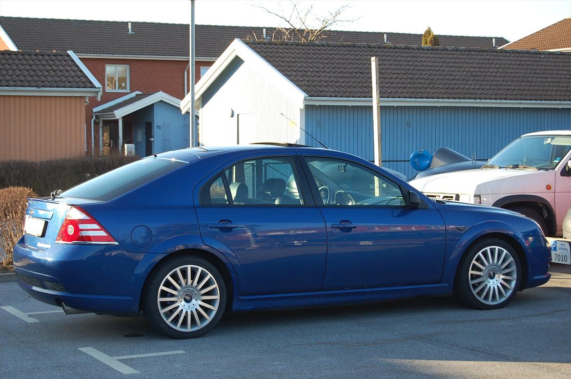 Ford Mondeo ST220 {Solgt} billede 5