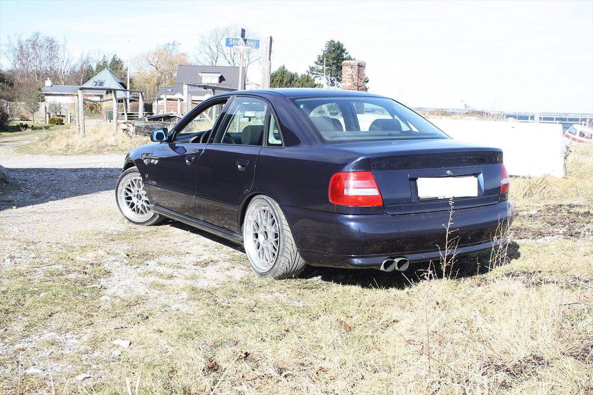 Audi A4 1.8 Turbo ( Tidl. bil ) billede 14