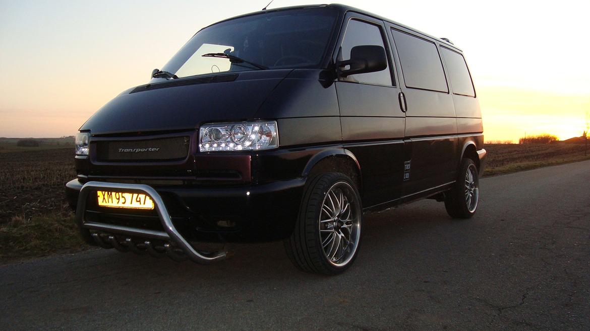 VW Transporter T4 2.4 billede 5