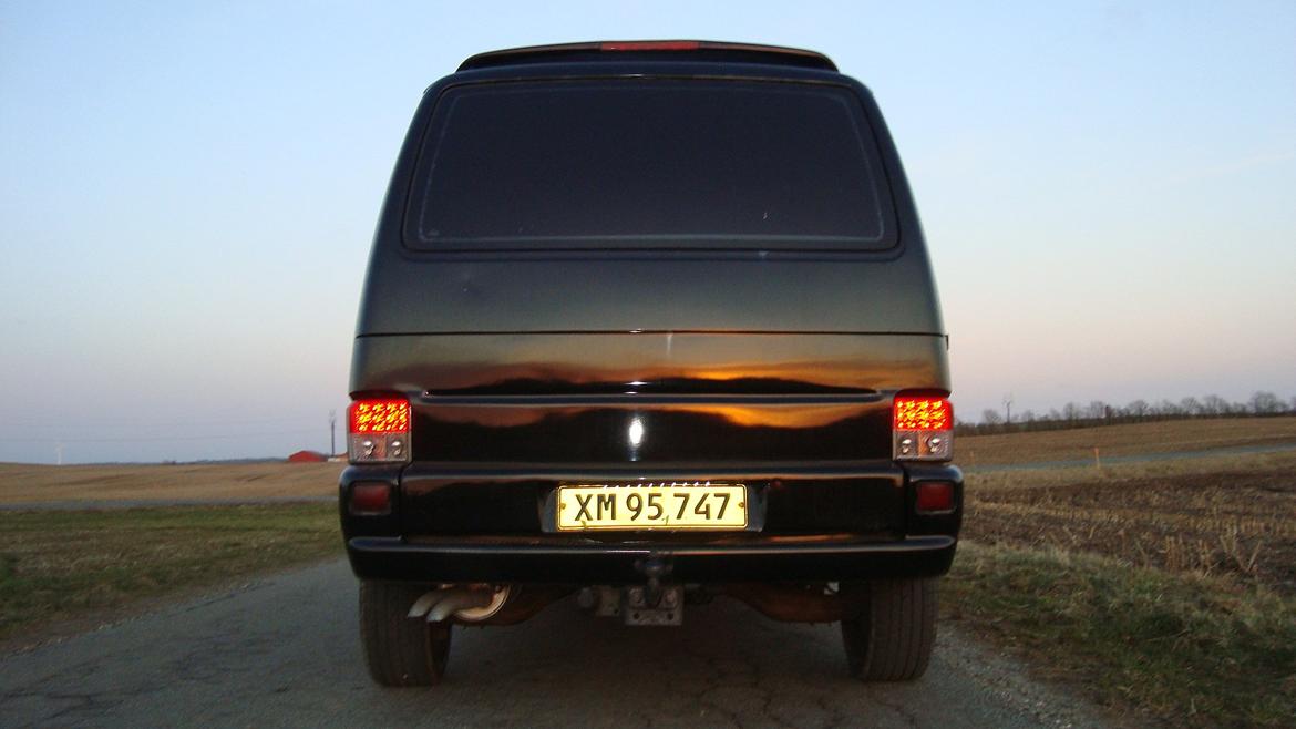 VW Transporter T4 2.4 billede 9