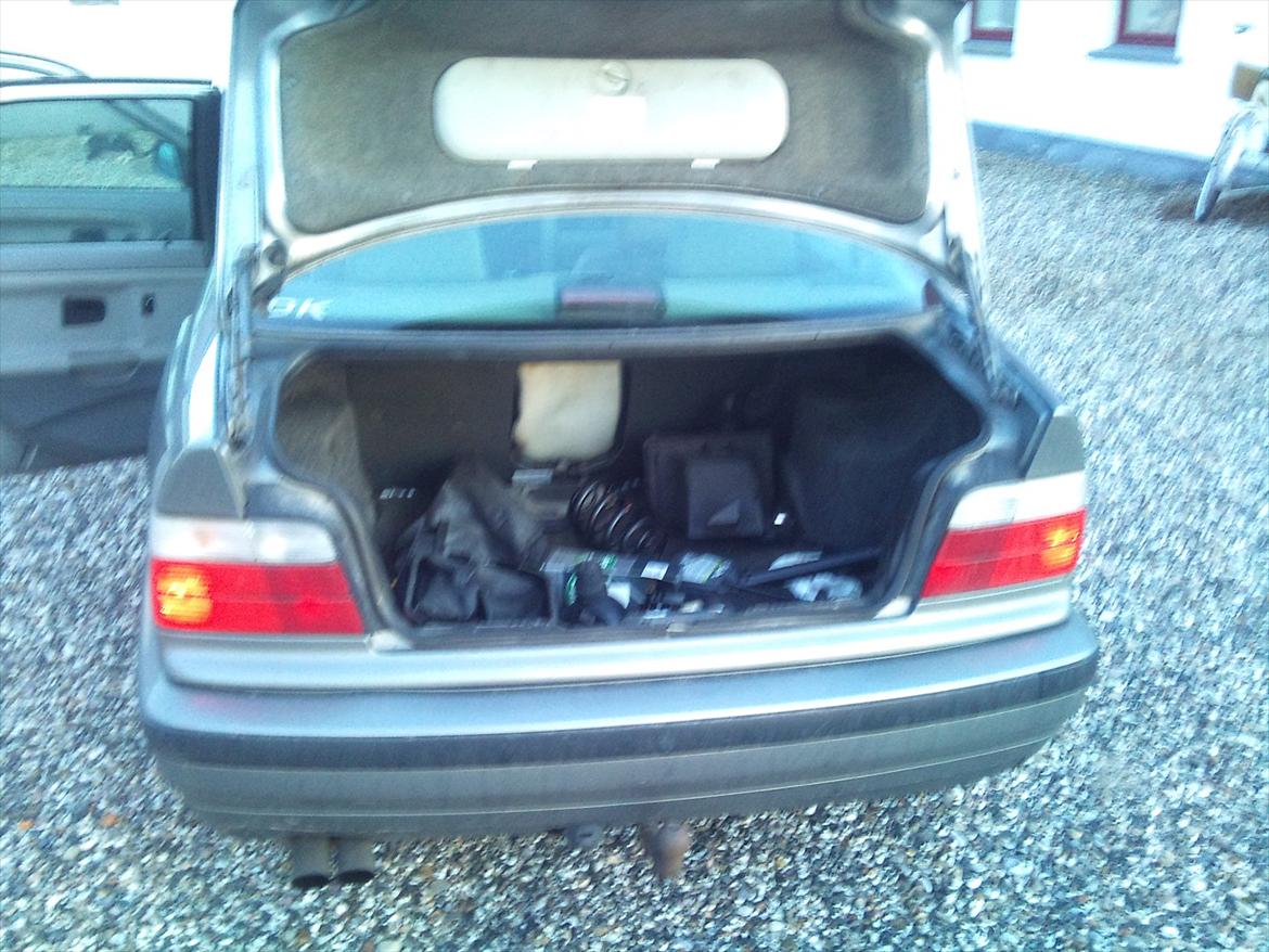 BMW e36 325i solgt billede 3