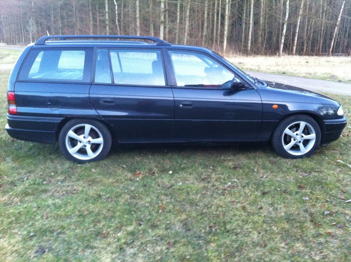 Opel astra f st.car billede 6