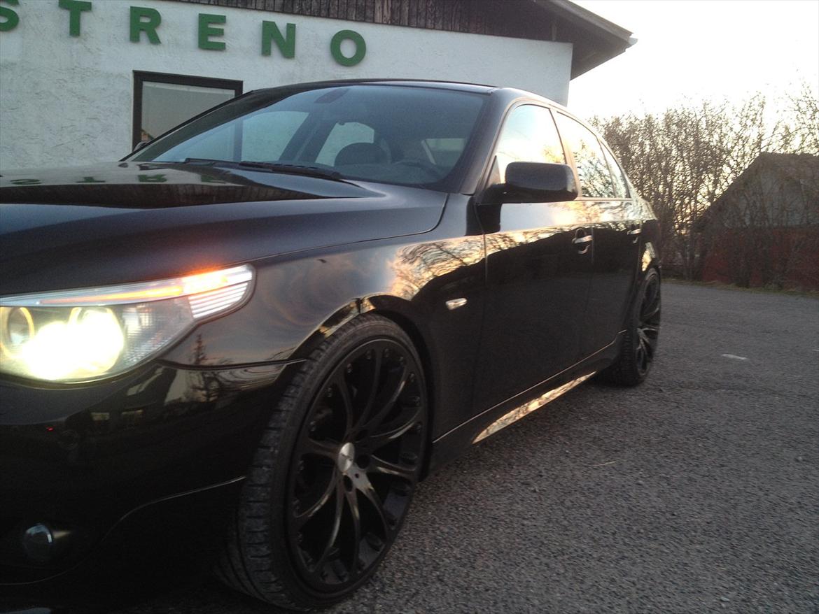BMW E60 545i billede 4
