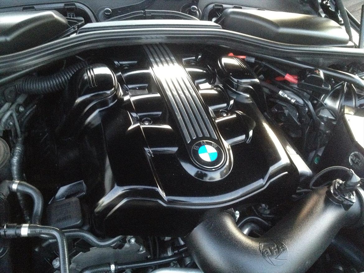 BMW E60 545i billede 8