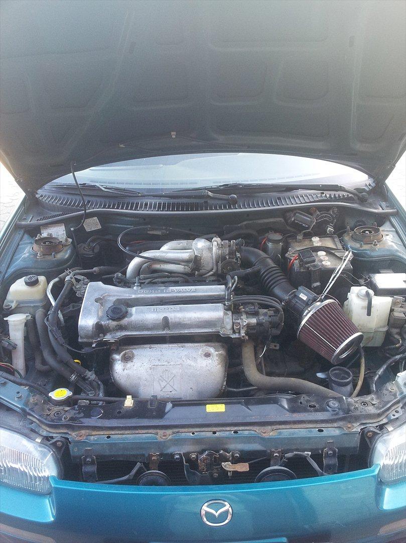 Mazda 323F ba [Tidl.bil] billede 5