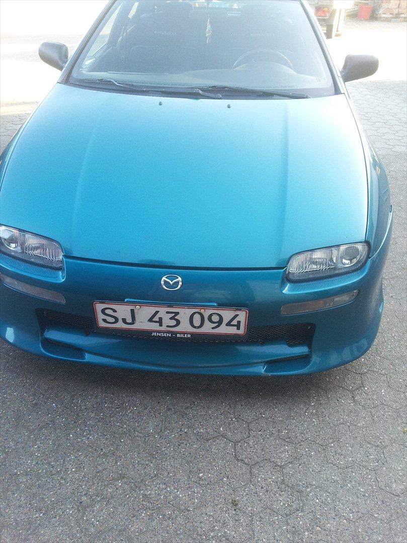 Mazda 323F ba [Tidl.bil] billede 11