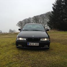 BMW 320 i E36 >>SOLGT<<