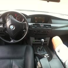 BMW e60 ((530d))