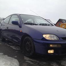 Mazda 323C 