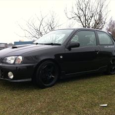 Toyota Starlet Glanza V