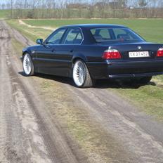 BMW 730i E38