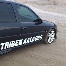 Opel vectra b solget