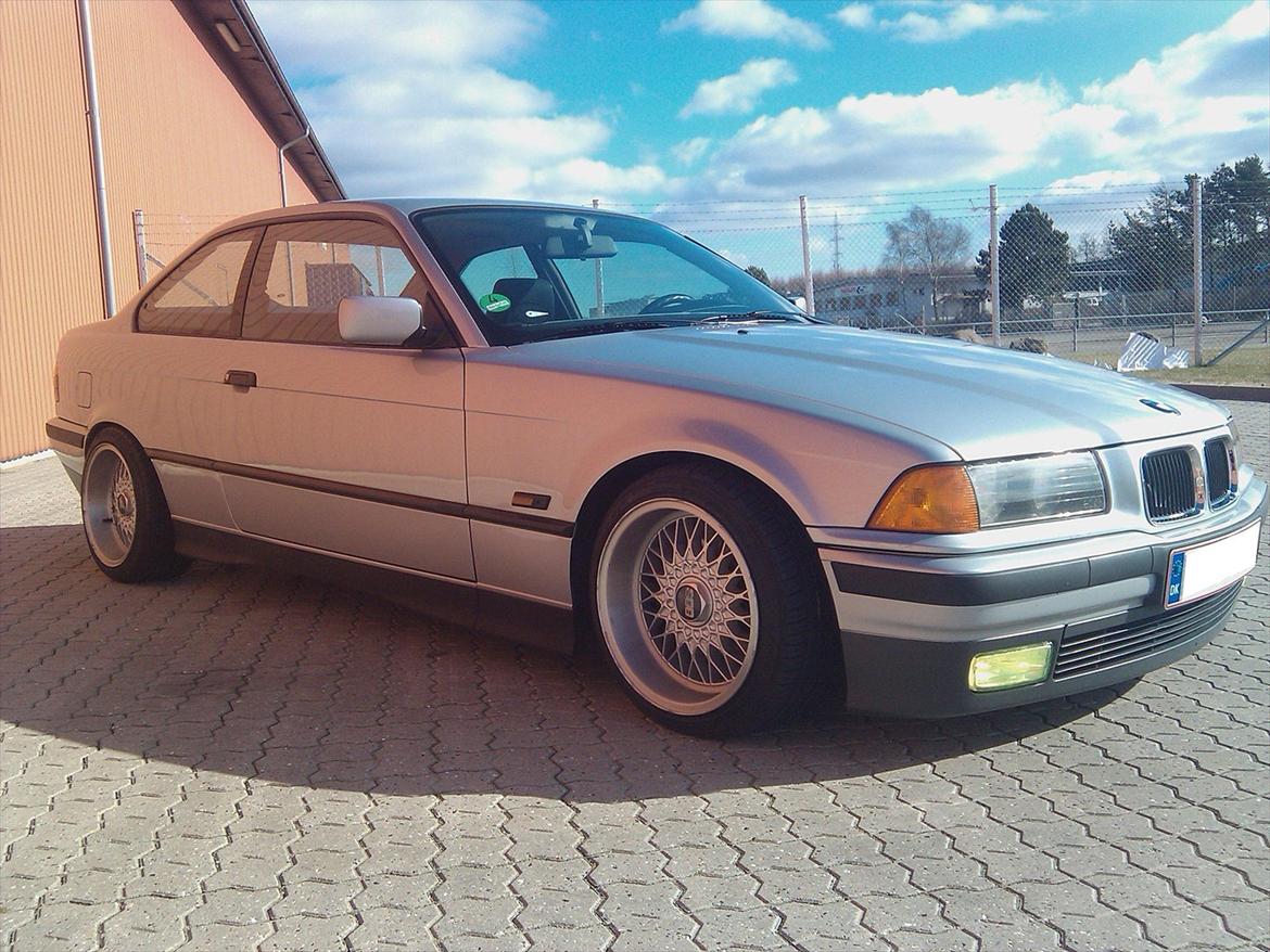 BMW E36 328i Coupe billede 2
