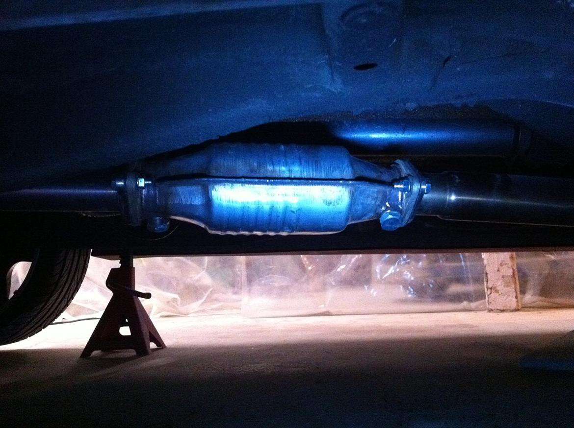 Toyota Corolla AE86 SOLGT - Ny ekstra mellempotte forklædt som kat... billede 16