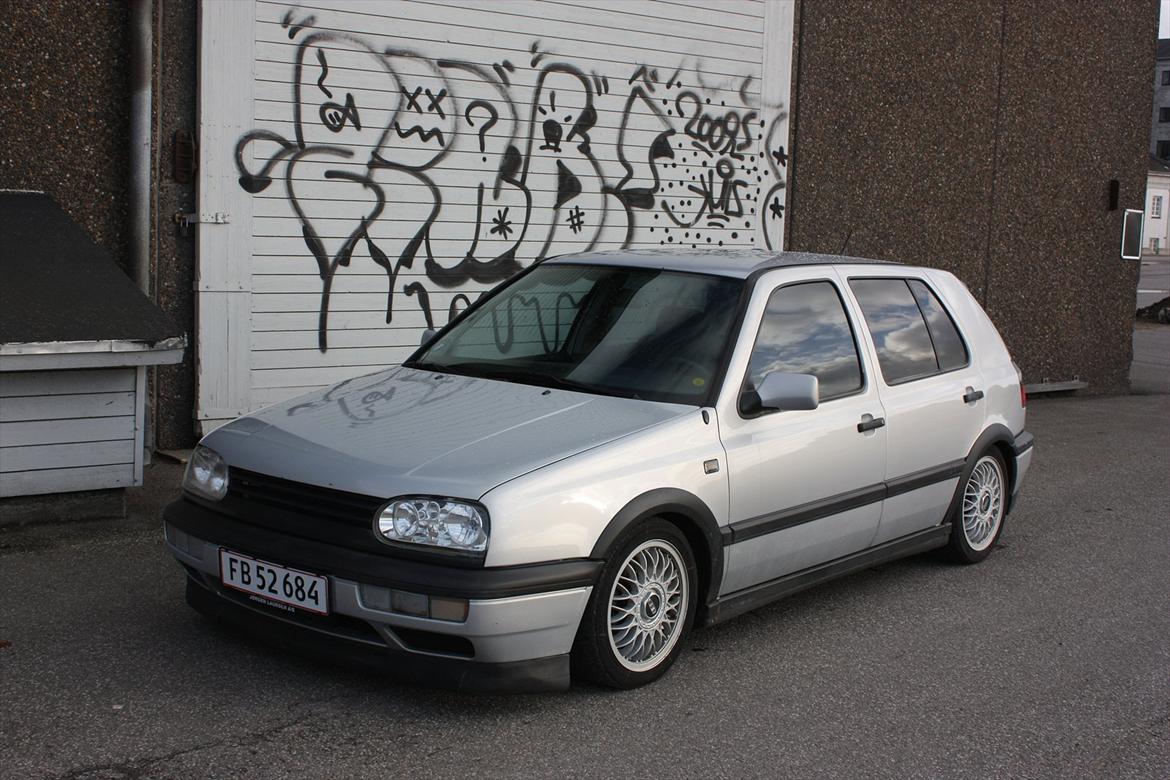 VW Golf 2.8 VR6 [Tidl. bil] billede 5